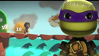 damn that big ass bounce got me thinking... do sackpeople even reproduce? 🍑💦