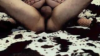 watching my wife work that homemade big cock pov action