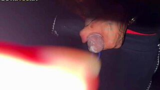 hey i went swinging with my boyfriend and gave pussy to everyone