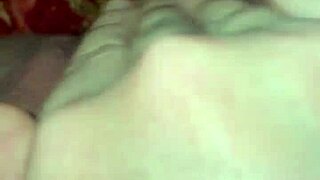 Saudi Snowwhite's Kinky Food Masturbation in La