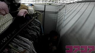 newbie ol in company locker... wanna fuck her hidden cam style?