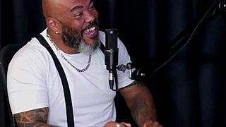 sweet karolzinha sheds taboos fears leaks checks with mom never swings at home watch sheer red