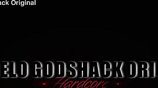 USA SLUT SOPHIA'S ROUGH DP RIMMING AND CUM SWALLOW QUICKIE BLASTS!