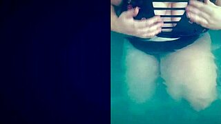 oh man, i'm loving this hot tub tease with that horny white teen slut