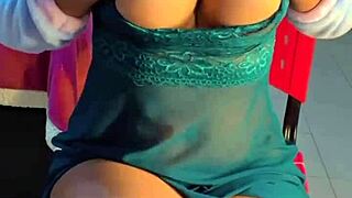 Stepsister moans cumming in mouth