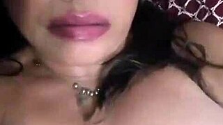 Madrastra shows off dildo skills like a pro