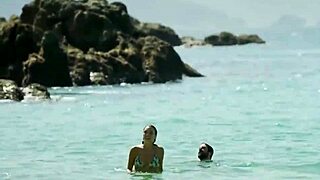 regina blandón flashes mexican bikini tits like pueblo girlfriend