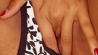 cute latina hermanastra spreads big pussy masturbating like total slut