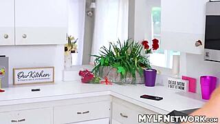 Anissa Kate Demands Nicky Wins Wrestling or No Party!