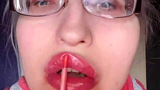 ASMR Pink Lipstick Banana Eat Eyeglasses Fetish