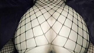 couple films milf riding monster cock raw!