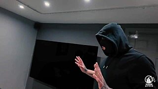 Robbing busty chubby catalia and her curvy friend bareback group blowjob frenzy