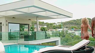 Exotic Geishakyd Slurps BBC Balls Deep Doggystyle Pound