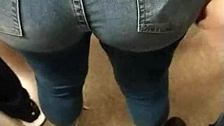 Spying culote big ass in metro