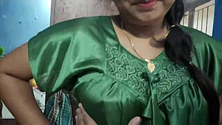 Horny Indian Bhabhi Fucks Driver Doggystyle Dorm Room