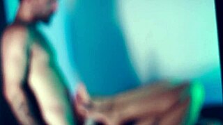 check out this foot fetish interview turning into delicious pussy fuck and orgasm 😍👣🍆💦