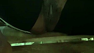 Slim waist bitch flashes huge puffy pussy lips on crowded beach