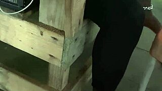 Slim waist bitch flashes huge puffy pussy lips on crowded beach