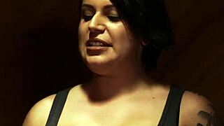 Latina Milf Sprays Squirts As Babe Devours Her Dripping Pussy