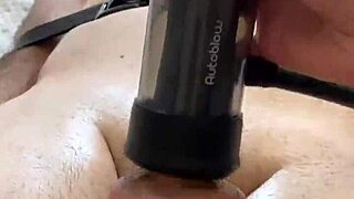 teasing cock extraction demo with vacuglide autoblow machine