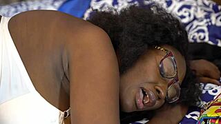 playing with my favorite sex toy feels so good 💦 wanna watch? 