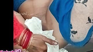 I caught my desi stepmom peeing her big pussy and fucked it hard