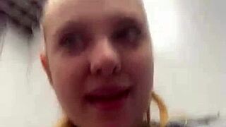 bbw teen 18+ fingers shaved pussy outdoors till squirting creampie in public view