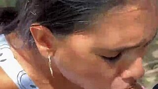 Colombian latina girlfriend blows cute cock outside dorm public pillada torbe style