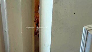 Stepsister Caught Showering Returns Favor With Eager Blowjob