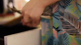 our real homemade couple story: babe bends over for closeup doggystyle pounding 💦🍑