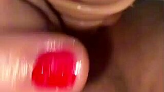 pov i couldn't take my wet latina vagina anymore so i rubbed my clit and fucked it deep with dildo