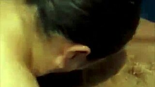 mi marido graba mientras su amigo me folla el coño tatuado duro