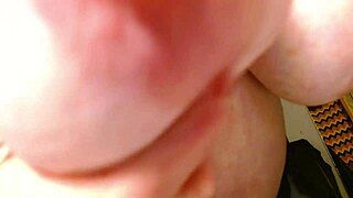 dawnskye1962 roleplays jordan gettin' used by huge mature white woman callin' names!!