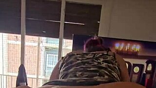 One day boyfriend fucks me deep no condom feels so damn good!