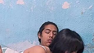 mi esposa cogiendo escondidas con el vato de al lado en la cama 🔥🍑