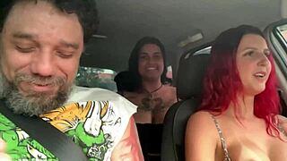 Wow! Latina Big Tits Pernocas Flashing Bluezão Outdoors in São Paulo Center!