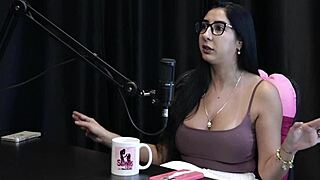her leaked live on xvideos spills marriage woes, bdsm tips, and sheer red desperation - renatinha melo