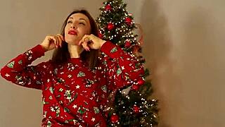 Hot Stepmom Moans Under Christmas Tree as Creampie Fills Her Shaved Pussy Lips Deep