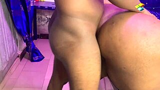 ebony sex addict, wanna feel her drip like spring?