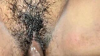 watch this hairy indian housewife take creampie in juicy pussy closeup 😍