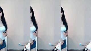 i can't stop watching this sexy chinese girl shake her tight ass on wild rollercoaster ride