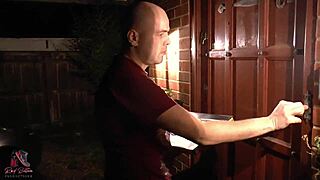 Granny Sucks Pizza Boy Dry!