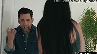 She thinks i'm her friend but i lick her ass deep