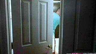 Curvy latina bends over for deepthroat blowjob and cumshot facial