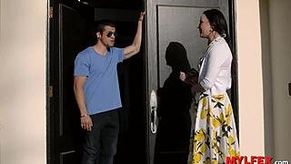 Next Door MYLF Craves Young 18+ Dicks For Bareback Assfucking And Rough Cougar Pounding!