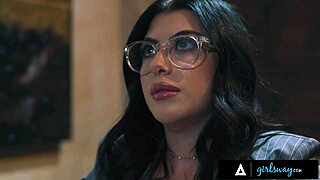 Chanel Camryn fucks scarlett alexis romantically on piano