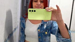 i'm so horny showing ass to driver we fuck public!! 🚗🍑