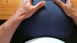 qué bueno di la bienvenida a una nueva amiga de mi hermana que había venido a visitarla y acabamos follando?