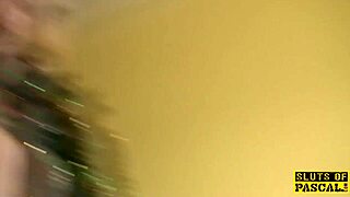 plump british babe spreads wide and squirts hard for santa claus on christmas