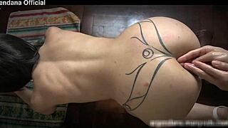 Curious heels slut stretches with huge toy play.